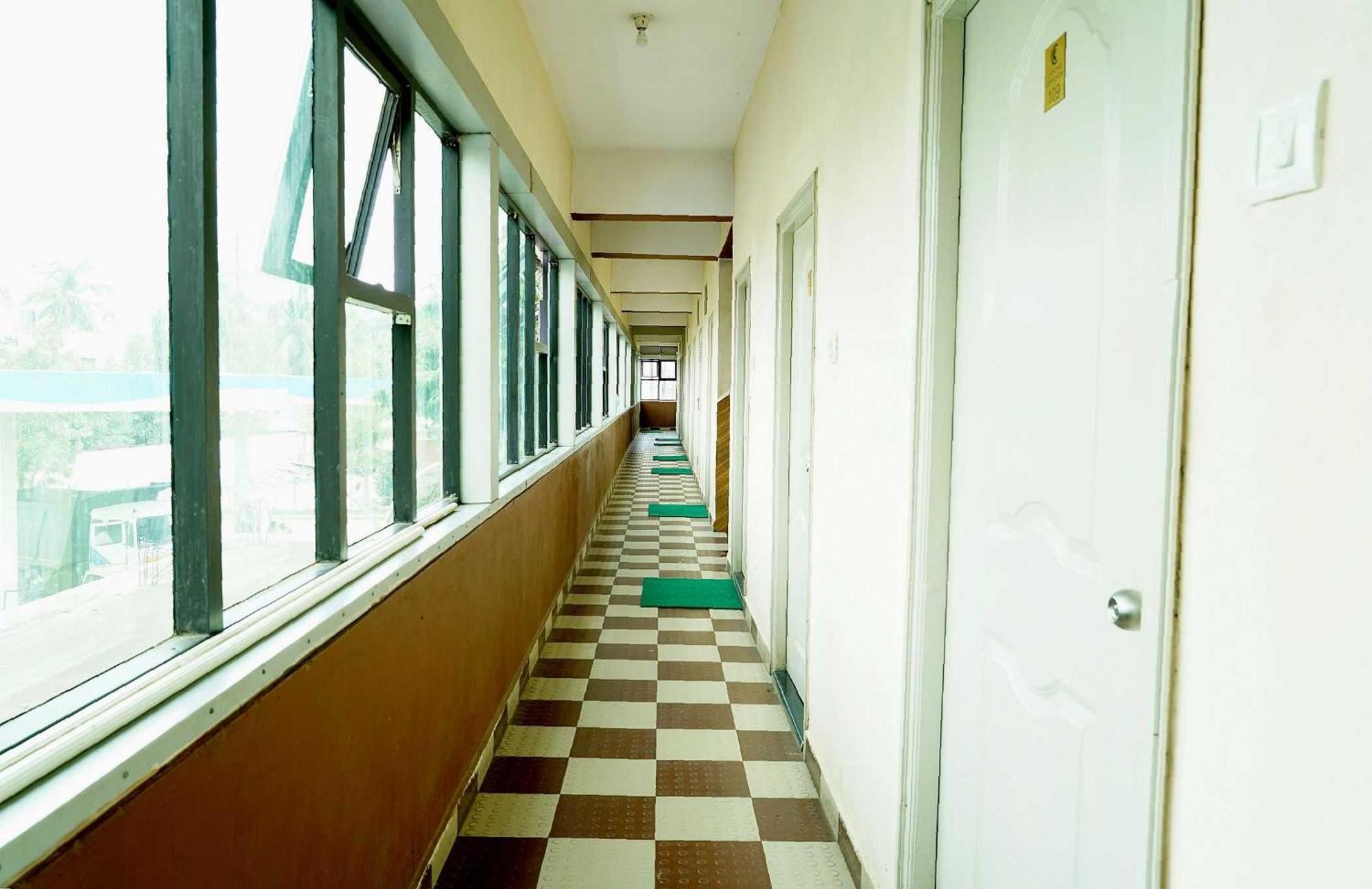 ホテル スポット オン 41441 チンス コンフォーツ Tumkur エクステリア 写真